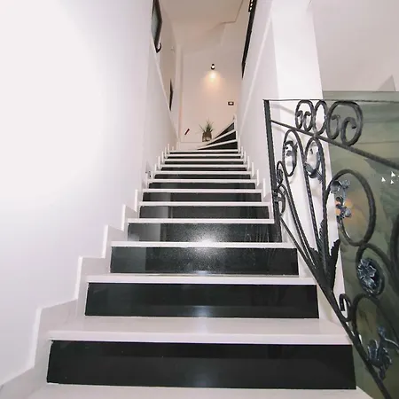 Relax Hotel Korce