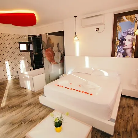 Relax Hotel Korce