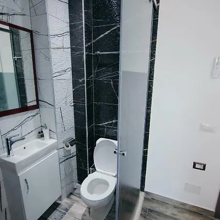 Relax Hotel Korce